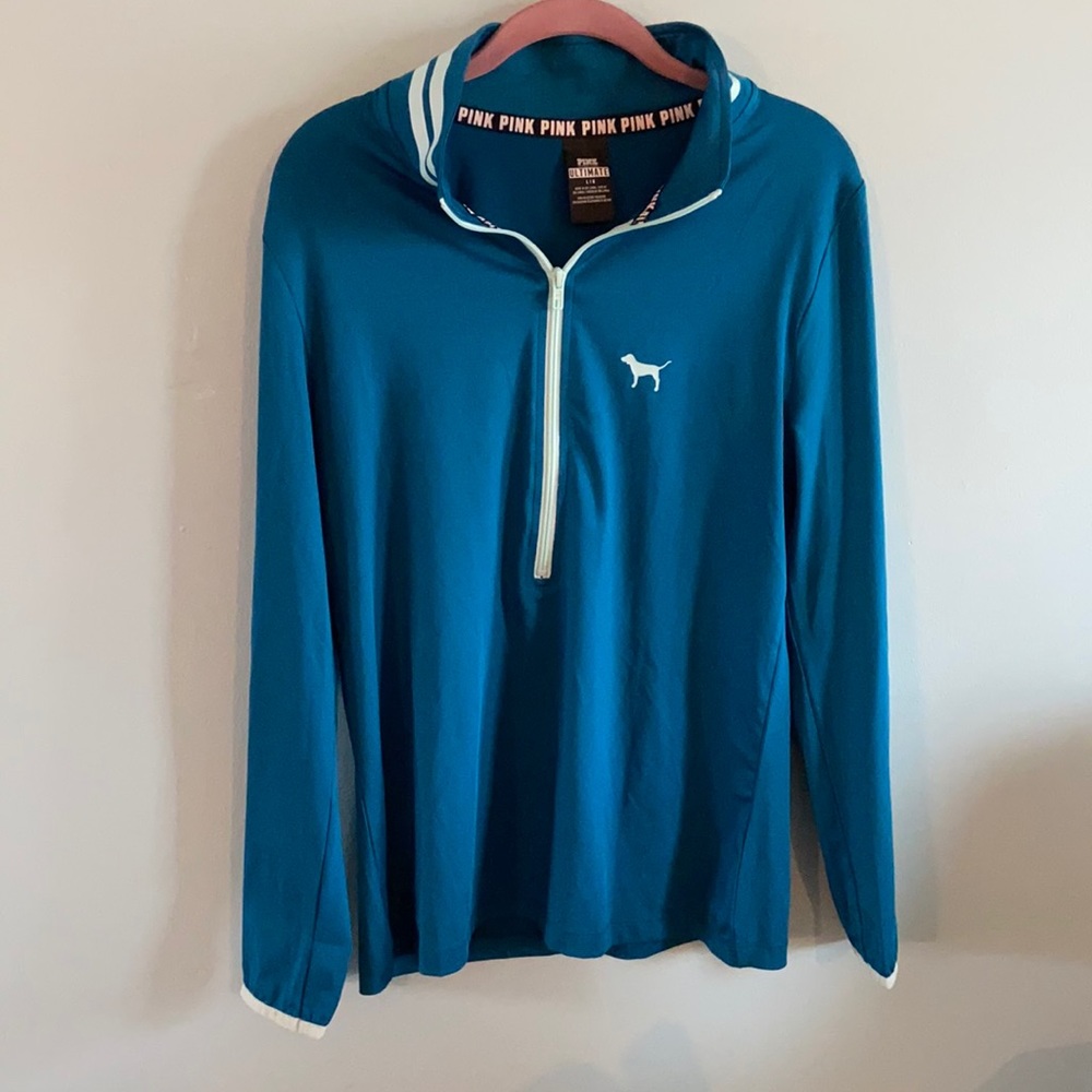 VS Pink sport top